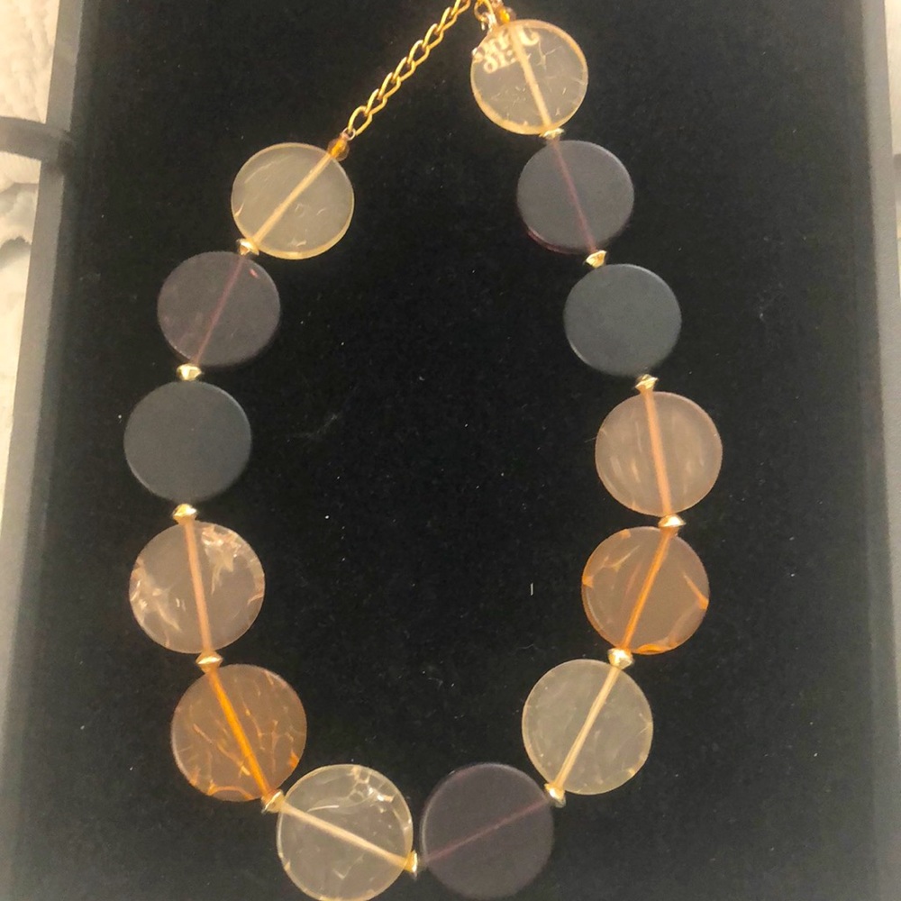 Vintage resin necklace